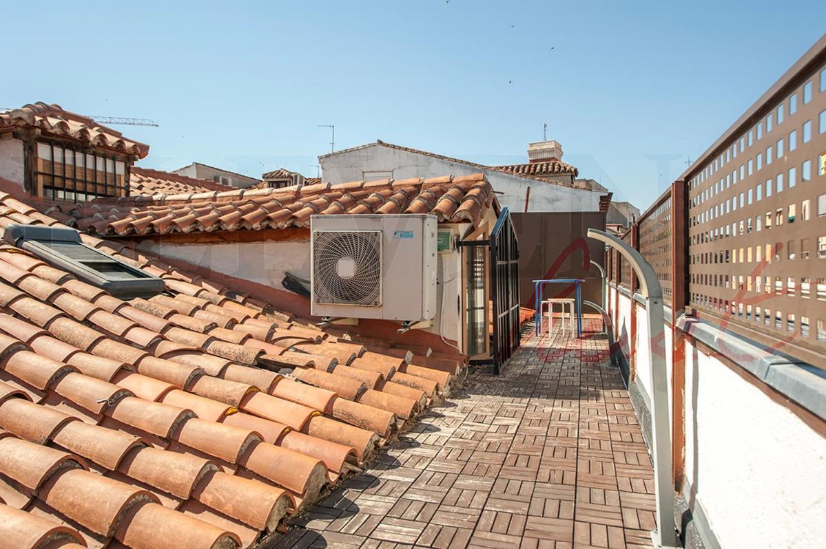 Exclusivo Atico Con Terraza En Plaza Mayor Мадрид Экстерьер фото