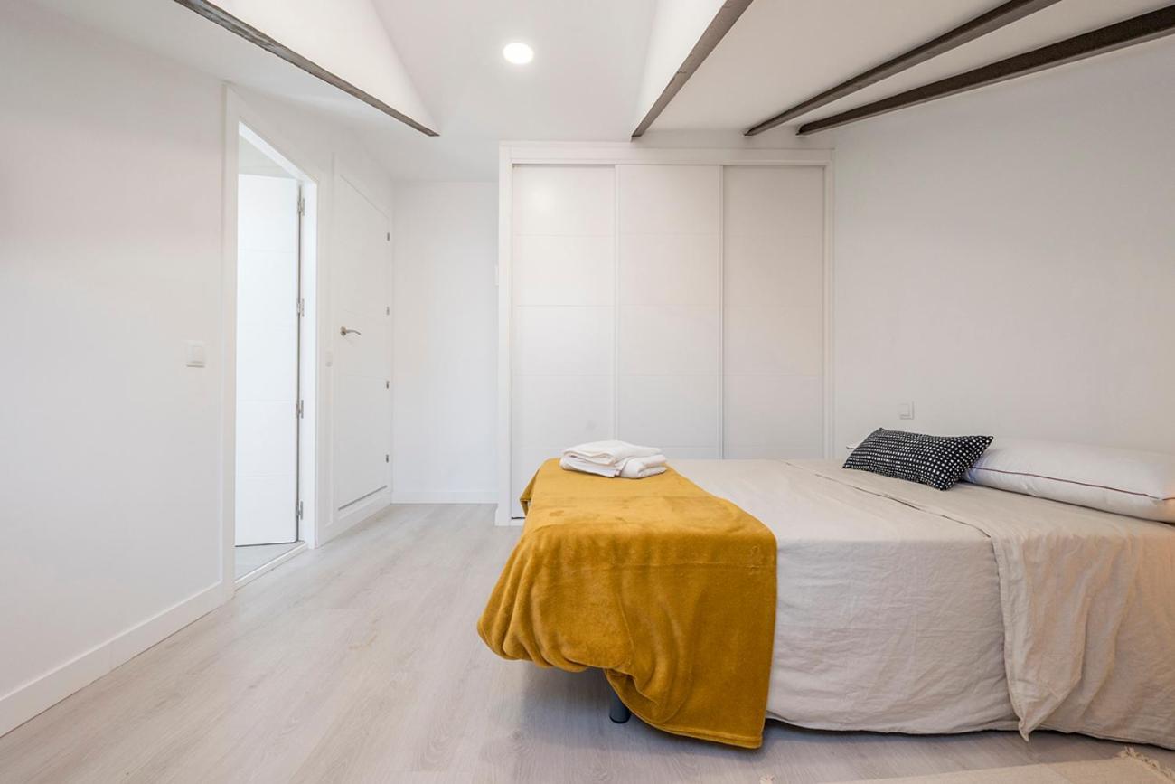 Exclusivo Atico Con Terraza En Plaza Mayor Мадрид Экстерьер фото