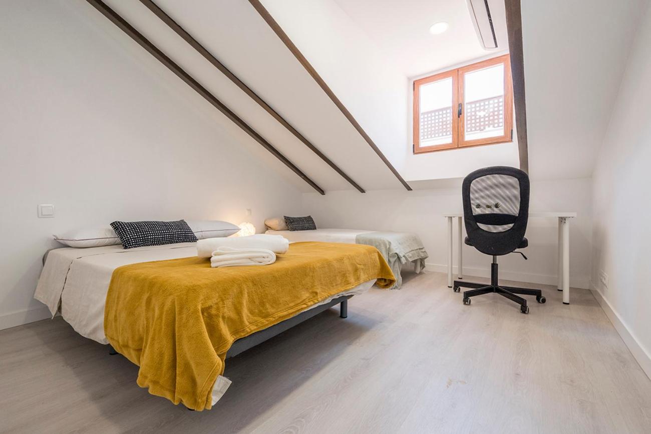Exclusivo Atico Con Terraza En Plaza Mayor Мадрид Экстерьер фото